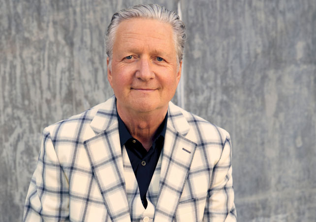 Glenn Tilbrook