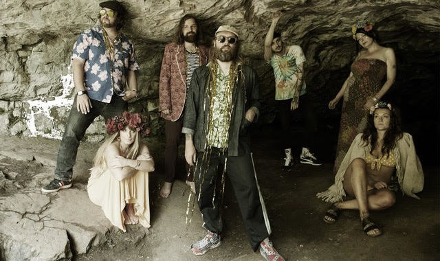 ‘Inner Versions’ the new release from Heavy Salad