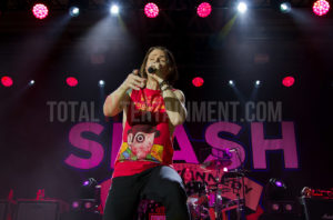 Slash, Doncaster, Jo Forrest, Review, TotalNtertainment, Myles Kennedy