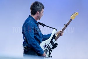 Noel Gallagher, Scarborough Open Air Theatre, Jo Forrest, review, TotalNtertainment, Live event