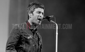 Noel Gallagher, Scarborough Open Air Theatre, Jo Forrest, review, TotalNtertainment, Live event