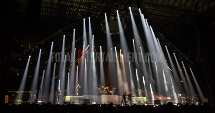 Evanescence and Within Temptation live