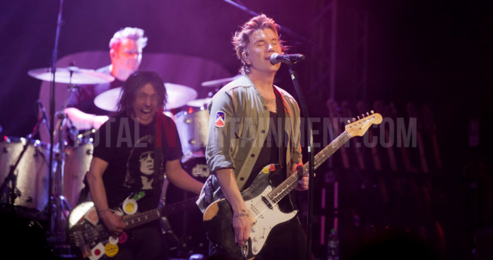 Grounded with the Goo Goo Dolls live review