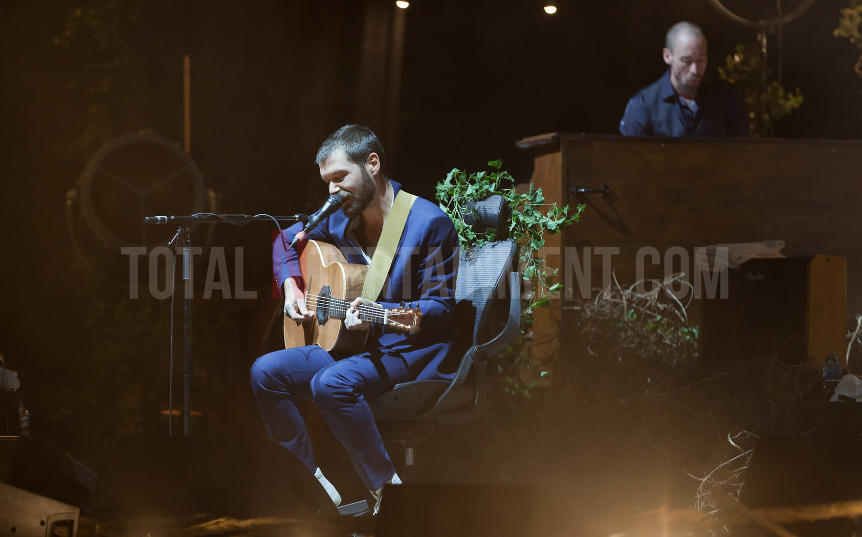 Biffy Clyro, Manchester, Opera House, Review, Jo Forrest, TotalNtertainment