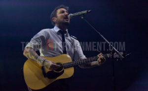 Frank Turner, Leeds, First Direct Arena, Jo Forrest, Review, TotalNtertainment