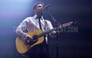 Frank Turner, Leeds, First Direct Arena, Jo Forrest, Review, TotalNtertainment