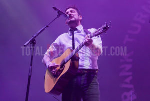 Frank Turner, Leeds, First Direct Arena, Jo Forrest, Review, TotalNtertainment