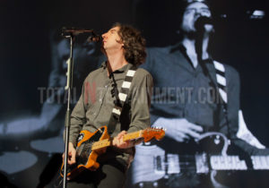 Snow Patrol, Leeds, First Direct Arena, Review, Jo Forrest, TotalNtertainment