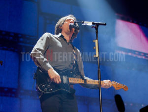 Snow Patrol, Leeds, First Direct Arena, Review, Jo Forrest, TotalNtertainment