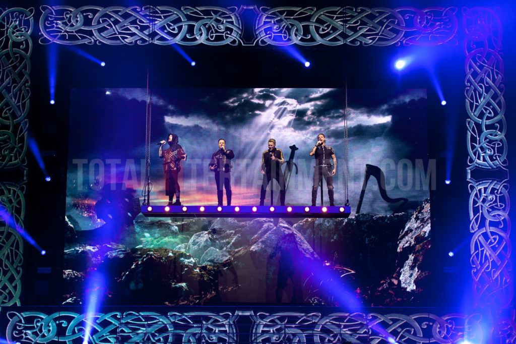 Boyzone, Leeds, Jo Forrest, Review, First Direct Arena, TotalNtertainment