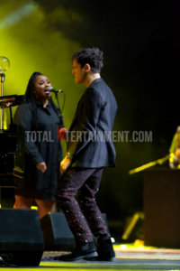 Jamie Cullum, Music, Tour, York Barbican, Jo Forrest, Review, TotalNtertainment