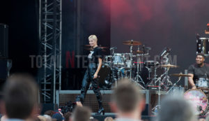 Nina Nesbitt, Scarborough, Review, TotalNtertainment, Music, Open Air Theatre, Jo Forrest