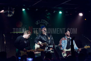 Busted, Brudenell Club, Leeds, Jo Forrest, Review, TotalNtertainment