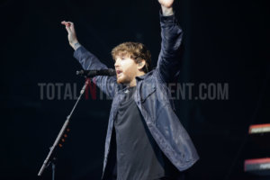 James Arthur, York, Jo Forrest, Review, York Races, TotalNtertainment