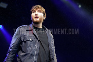 James Arthur, York, Jo Forrest, Review, York Races, TotalNtertainment