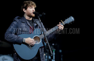 James Arthur, York, Jo Forrest, Review, York Races, TotalNtertainment