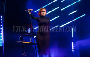 Alison Moyet, Tour, Review, Leeds, First Direct Arena, Jo Forrest, TotalNtertainment