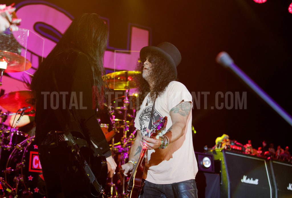 Slash, Doncaster, Jo Forrest, Review, TotalNtertainment, Myles Kennedy