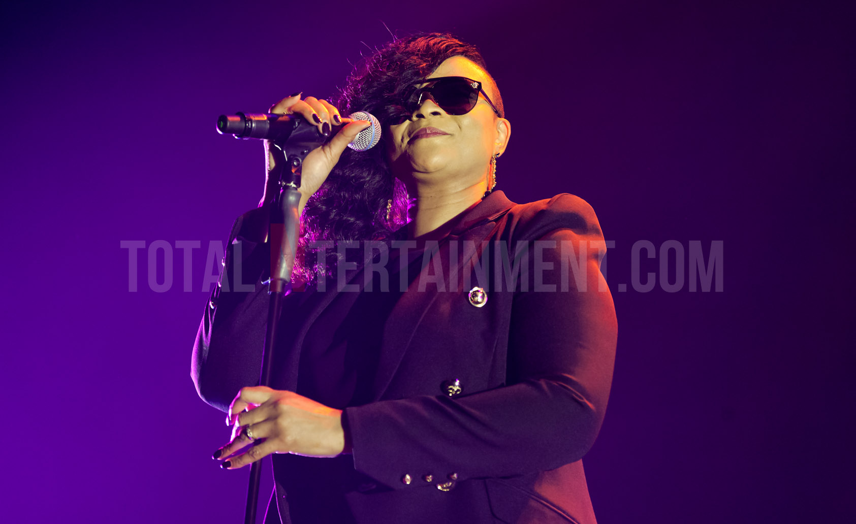 Gabrielle, Leeds, First Direct Arena, Jo Forrest, Review, Tour, Support, TotalNtertainment