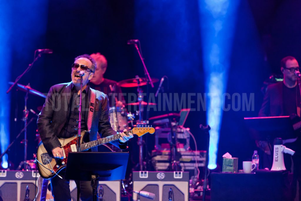 Elvis Costello, Manchester, Castlefield Bowl, totalntertainment, music, tour