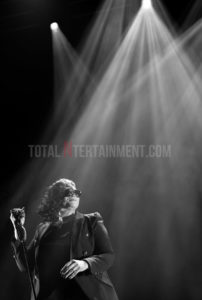 Gabrielle, Leeds, First Direct Arena, Jo Forrest, Review, Tour, Support, TotalNtertainment