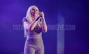 Paloma Faith, Liverpool, Jo Forrest, Echo Arena, totalntertainment