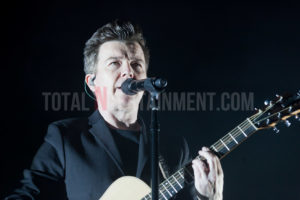 Rick Astley, Leeds, First Direct Arena, Jo Forrest, Review, Tour, TotalNtertainment