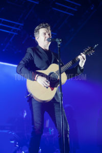 Rick Astley, Leeds, First Direct Arena, Jo Forrest, Review, Tour, TotalNtertainment