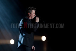 Rick Astley, Leeds, First Direct Arena, Jo Forrest, Review, Tour, TotalNtertainment