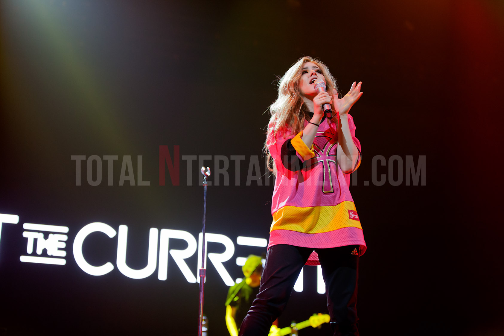 Against The Current, support, Fall Out Boy, totalntertainment, Manchester, tour, Jo Forrest