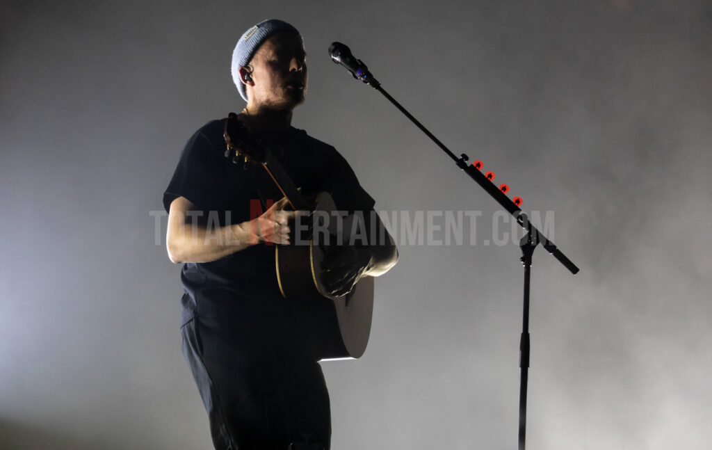 Jo Forrest, Live Event, Music Photography, Totalntertainment, Dermot Kennedy, Leeds, First Direct Arena