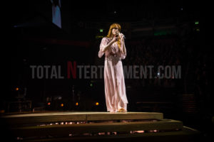 Florence & The Machine, Manchester, TotalNtertainment, Review, Chris Ryan