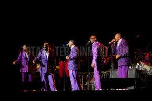 The Temptations, Leeds, First Direct Arena, Jo Forrest, review, TotalNtertainment