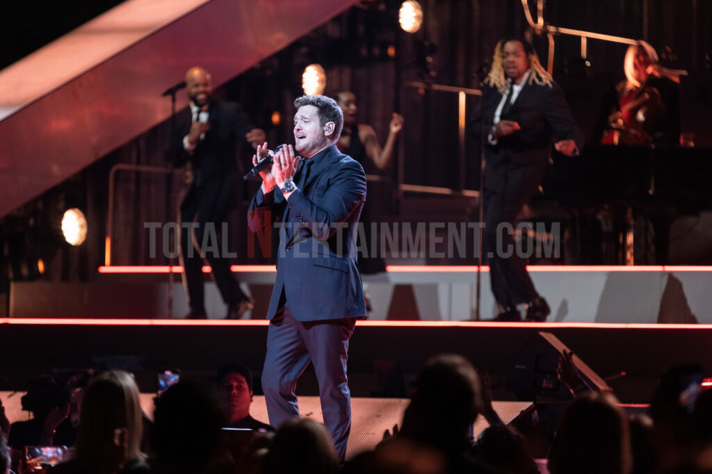 Michael Bublé, Music News, Live, First Direct Arena, Jo Forrest, TotalNtertainment, Music Photography