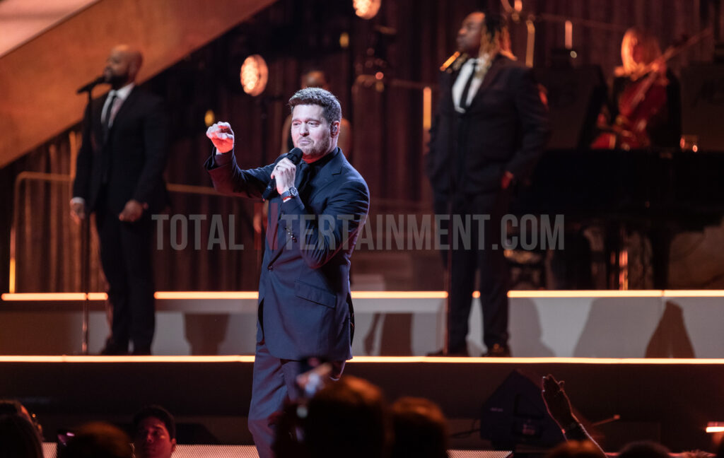 Michael Bublé, Music News, Live, First Direct Arena, Jo Forrest, TotalNtertainment, Music Photography
