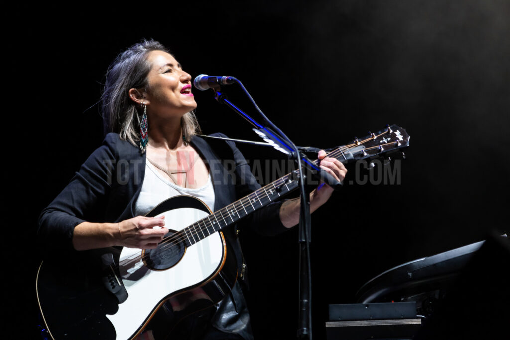 KT Tunstall, Leeds Arena, Music, Live Event, TotalNtertainment, Jo Forrest