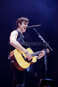 Shawn Mendes, Review, Jo Forrest, TotalNtertainment, Leeds, Music, Canadian