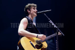 Shawn Mendes, Review, Jo Forrest, TotalNtertainment, Leeds, Music, Canadian