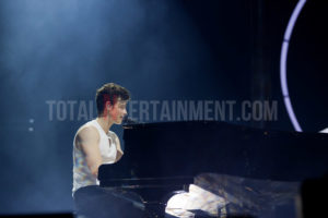 Shawn Mendes, Review, Jo Forrest, TotalNtertainment, Leeds, Music, Canadian