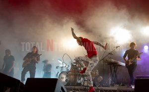 Frank Carter, Leeds festival, Jo Forrest, review, TotalNtertainment, Leeds