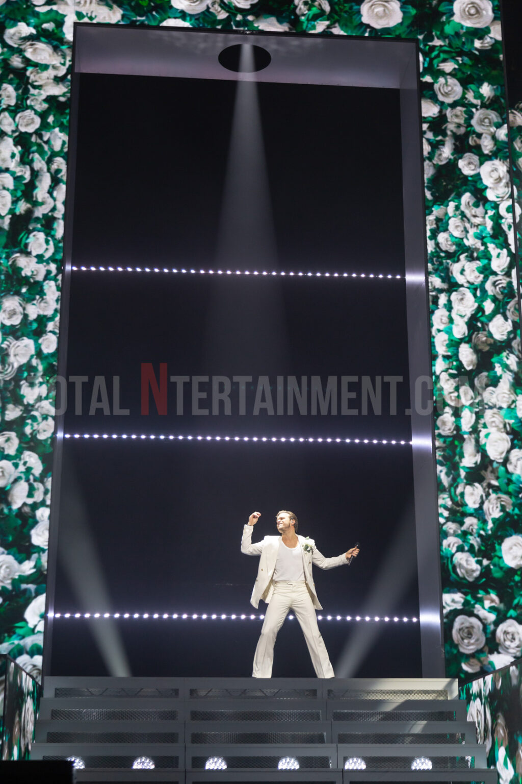 Jo Forrest, Live Event, Music Photography, Totalntertainment, Leeds, First Direct Arena, Olly Murs, Music Photography