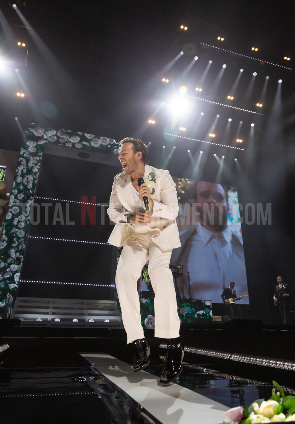 Jo Forrest, Live Event, Music Photography, Totalntertainment, Leeds, First Direct Arena, Olly Murs, Music Photography