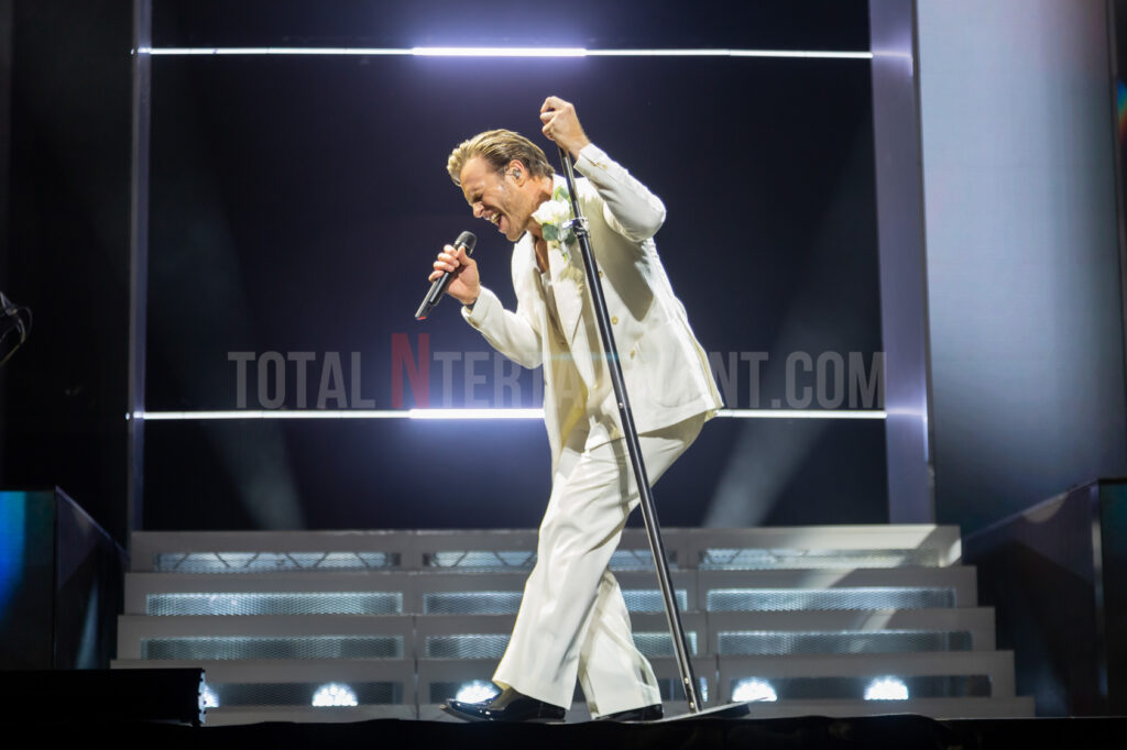Jo Forrest, Live Event, Music Photography, Totalntertainment, Leeds, First Direct Arena, Olly Murs, Music Photography