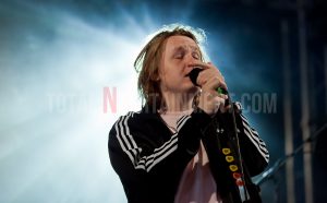 Lewis Capaldi, Leeds festival, Jo Forrest, review, TotalNtertainment, Leeds