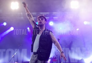 Tom Grennan, Leeds festival, Jo Forrest, review, TotalNtertainment, Leeds