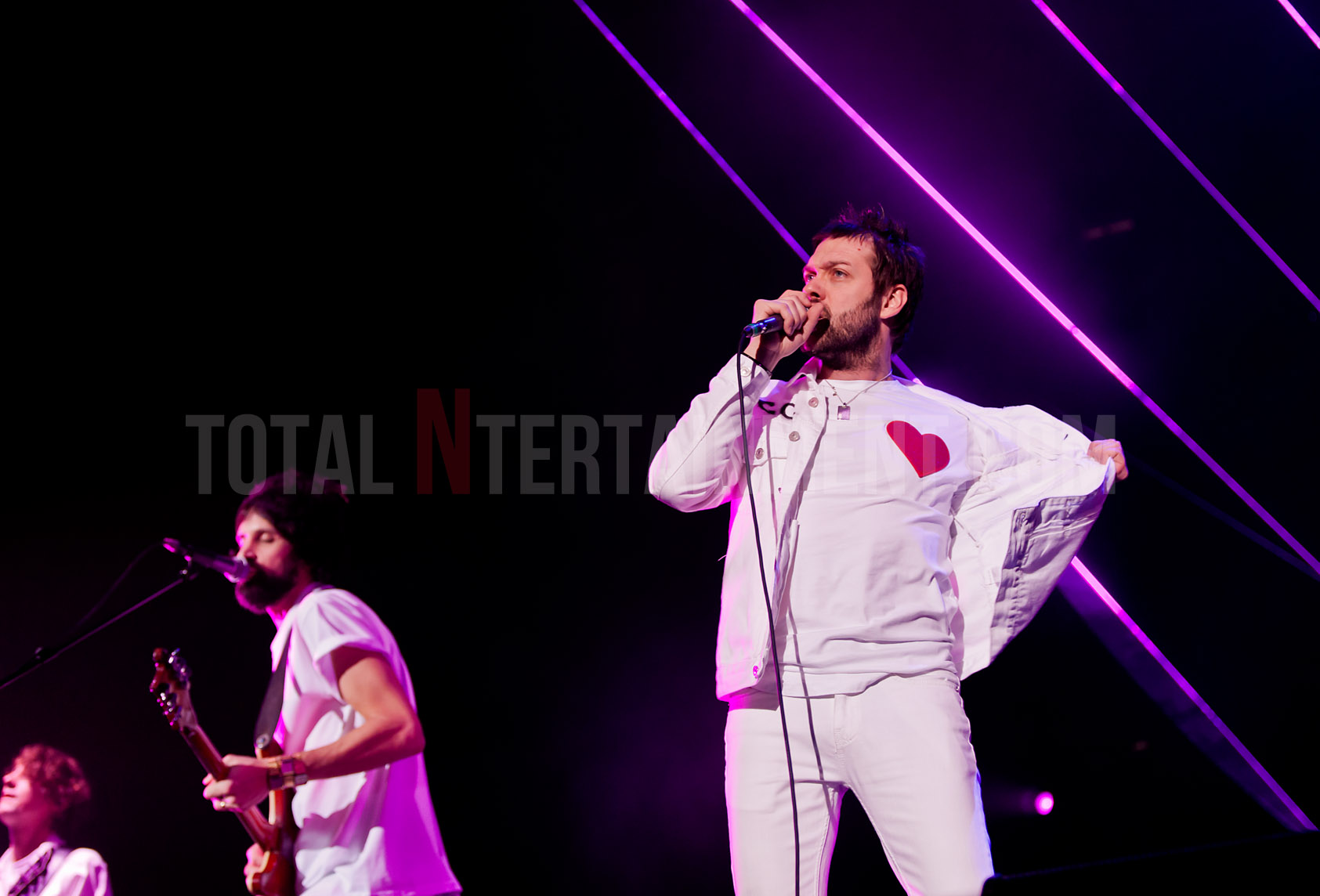 Kasabian blast the Echo Arena with 105 mins of relentless rock