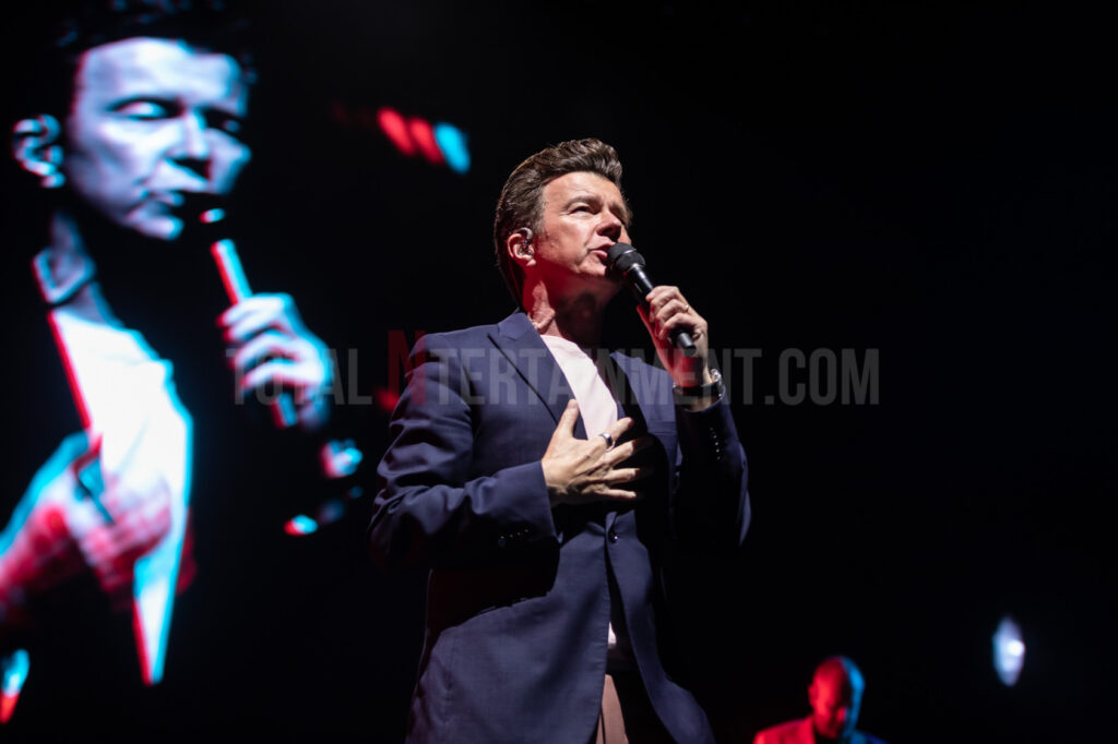 Rick Astley, Music, Live Event, Leeds Arena, TotalNtertainment, Jo Forrest
