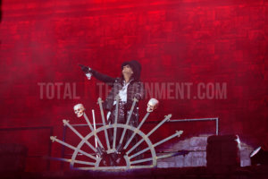 Alice Cooper, TotalNtertainment, Review, Music, Jo Forrest, Leeds, First Direct Arena