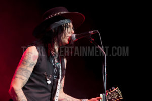 Alice Cooper, TotalNtertainment, Review, Music, Jo Forrest, Leeds, First Direct Arena