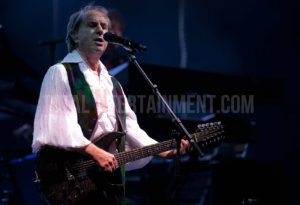 Chris De Burgh, York, Music, Review, Jo Forrest, TotalNtertainment, York Barbican